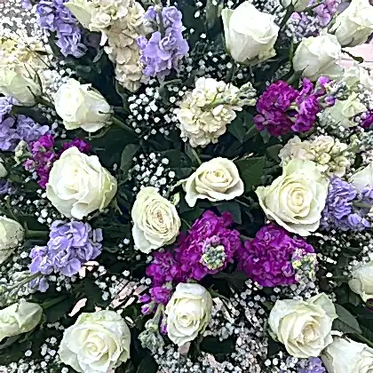 Queen White Roses and Pink Lily Flowers Bouquet