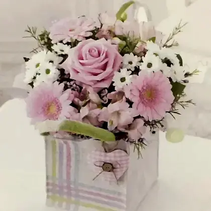 Baby Girl Flower Gift Box | Buy Floral Gift Box For Girl | Online Flower Company