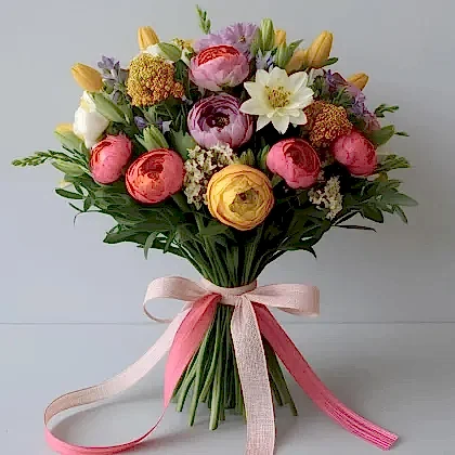 Easter Ranunculus Bouquet featuring vibrant spring flowers for Easter celebration.